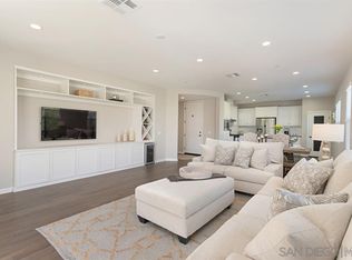 2641 Overlook Point Dr, Escondido, CA 92029