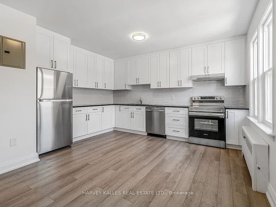 8 Markdale Ave #4