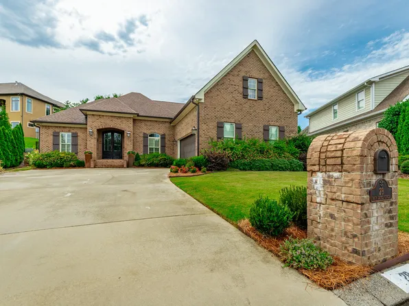 28 Rain Dance Cir, Ringgold, GA 30736