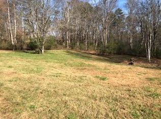 1019 Middle Skeenah Rd, Franklin, NC 28734