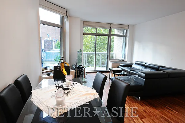 Rented by Peter Ashe | media 27