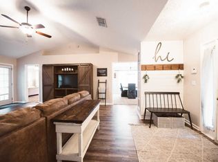2662 McCormick Woods Dr, Jacksonville, FL 32225