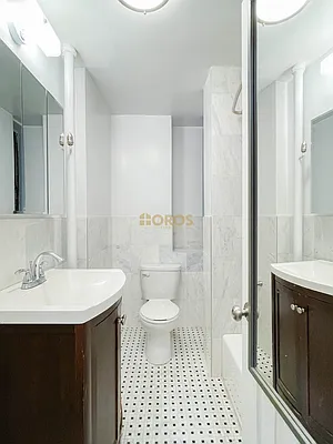 Rented by City Connections Realty | media 17