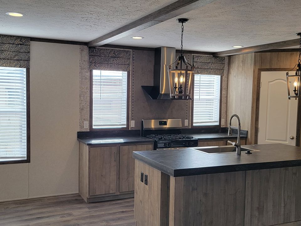 1st image of 875 Grand River Avenue Gate #43