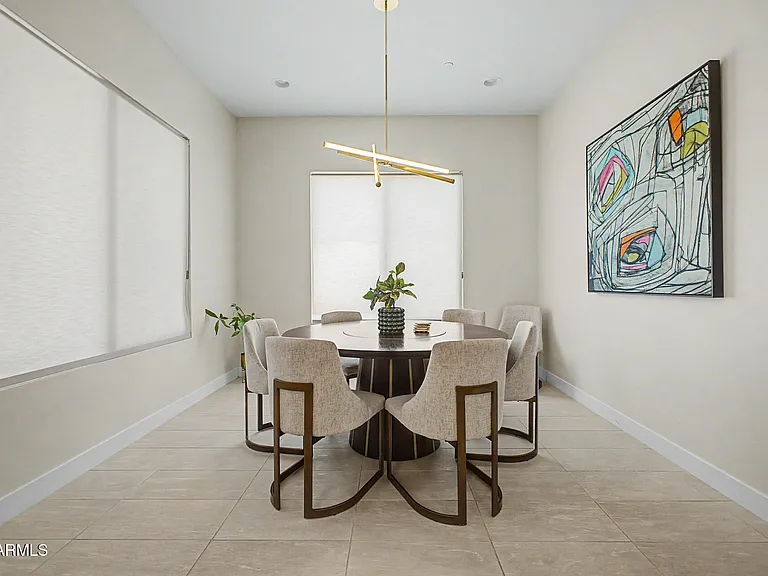 3813 E Fairfield St — Photo 14
