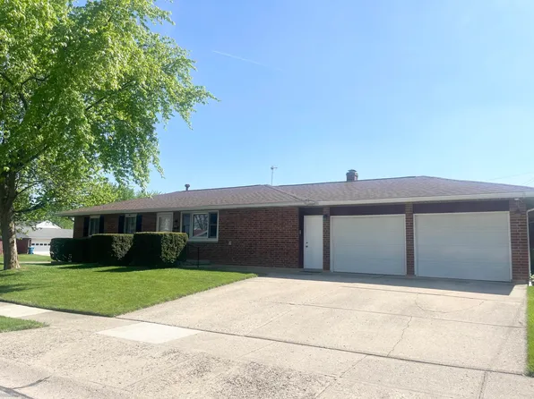 1768 Fair Oaks Dr, Sidney, OH 45365