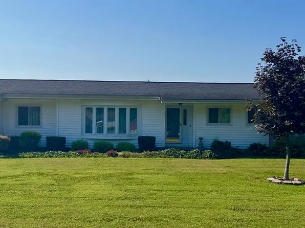 58 Tomilson North St, Lucasville, OH 45648