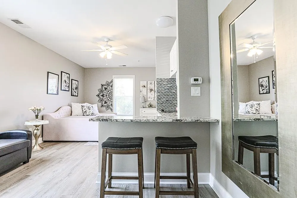 112 Cypress Point Ct — Photo 1