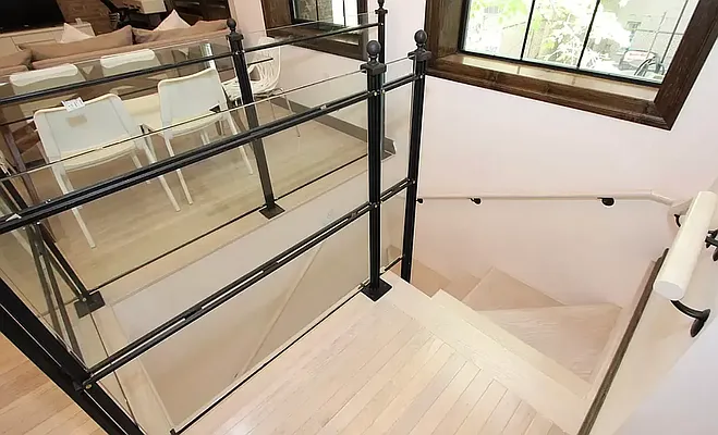 Rented by REAL New York | media 6