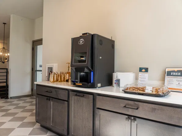 Midpoint Meadows Apartments