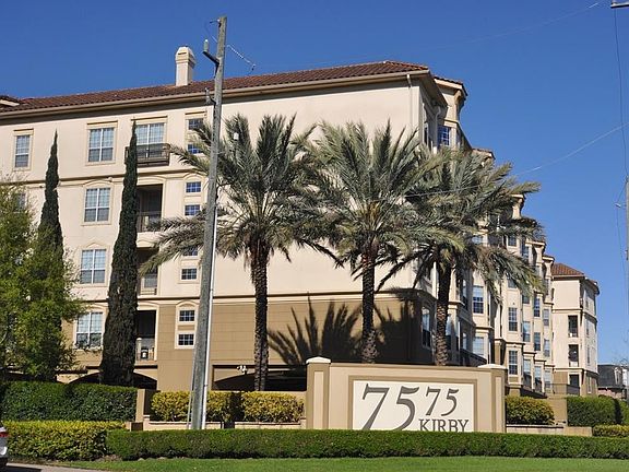 2nd image of 7575 Kirby Dr APT 2404