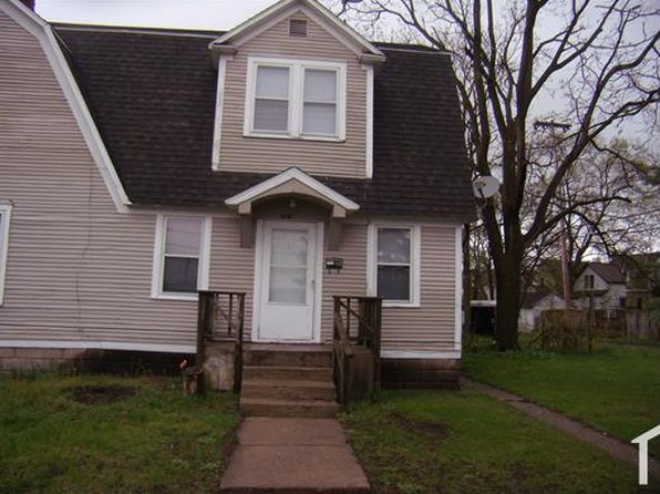 239 Garden St SE