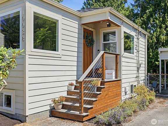 2nd image of 10038 13th Avenue NW