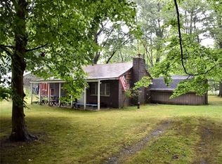 1774 Glenwood Dr, Jamestown, PA 16134