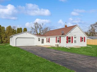 18821 14th St, Fulton, IL 61252