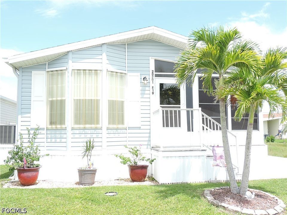 1st image of 20701 Garden Dr