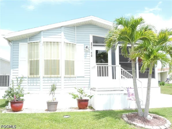 20701 Garden Dr, Estero, FL 33928