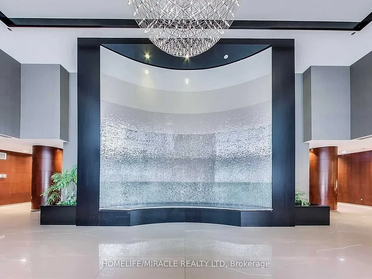 231 Fort York Blvd #2310 — Photo 13