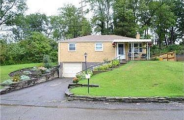 1st image of 195 Andrew Dr