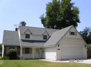 17642 Kingsbury St, Granada Hills, CA 91344