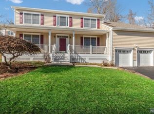 48 Highwood Rd, West Orange, NJ 07052