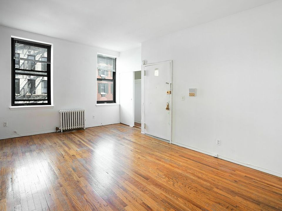 1st image of 266 W 21st St APT 4W
