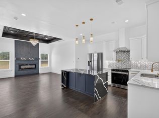 102 Shadywood Rd, Trinidad, TX 75163