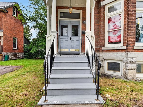 3rd image of 229 Alfred St