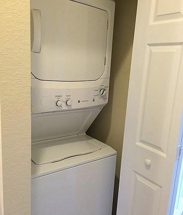 5th image of 3513 W 89th Pl #3512