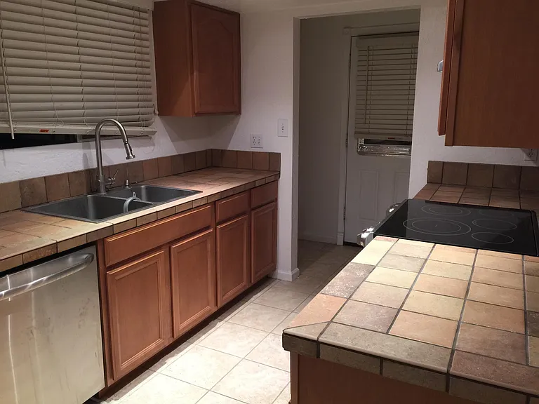 8438 E San Miguel Ave — Photo 19