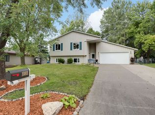 10801 Lancaster Ln N, Maple Grove, MN 55369