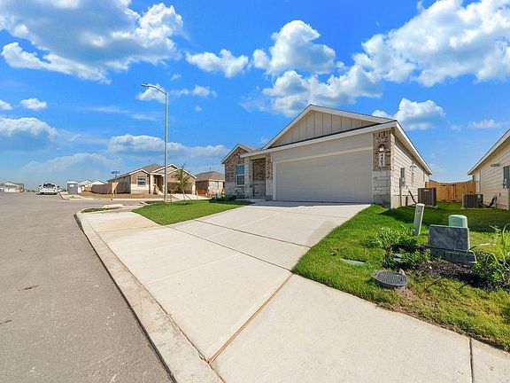 3rd image of 4403 Revetment Way