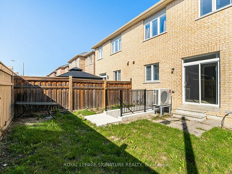 5520 Meadowcrest Ave — Photo 35