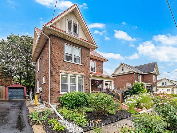 3rd image of 27 Rowe St