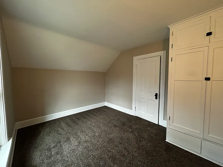1405 Park Ave — Photo 1