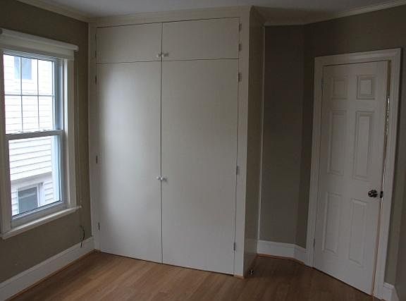 5th image of 6409 Eliot Ave