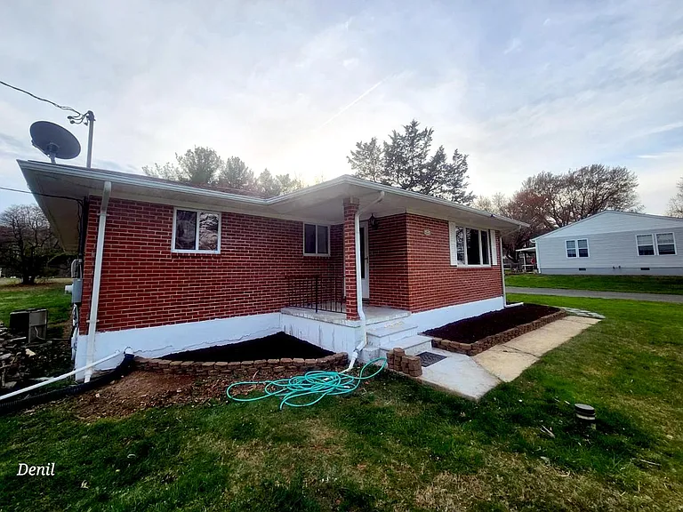 609 Evergreen Rd — Photo 5