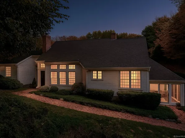 35 Poverty Hollow Road, Newtown, CT 06470