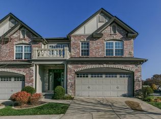 501 Sgt Pepper Dr, Saint Peters, MO 63376