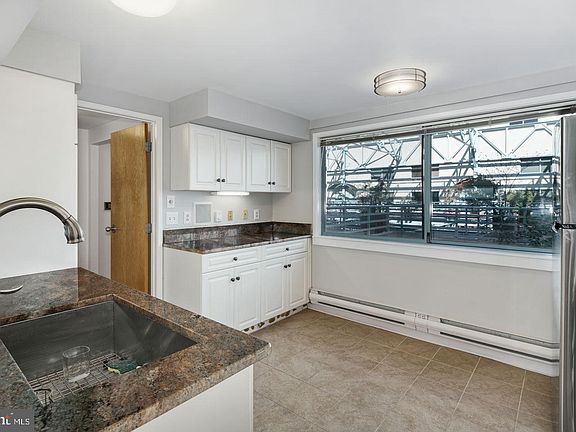 3rd image of 7 N Columbus Blvd APT 228