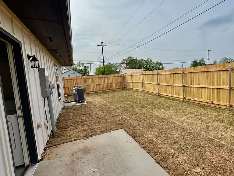 1515 SW Georgia Ave — Photo 19