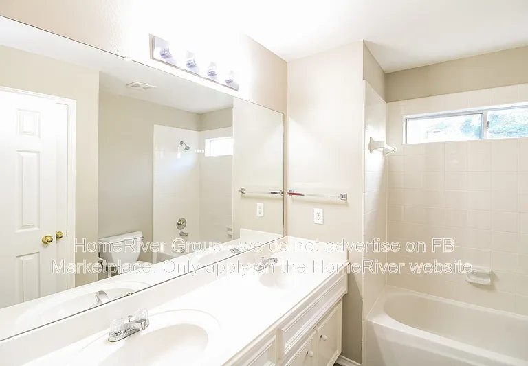 18431 Sailfish Cove Dr — Photo 16