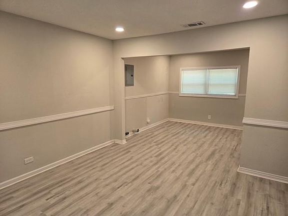 5th image of 1108 Rhett Dr