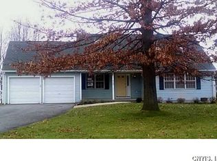 8100 Lobos Ln, Liverpool, NY 13090