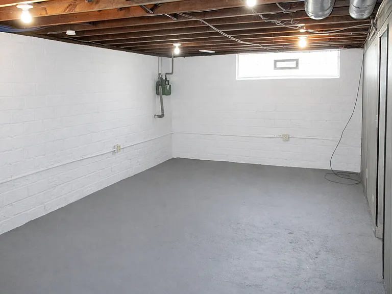 1755 Cumberland Rd — Photo 15