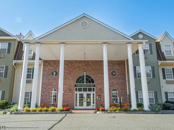 5413 Richmond Rd #413, West Milford Twp., NJ 07480