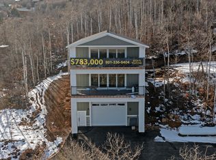 1175 S Choke Cherry Dr, Garden City, UT 84028