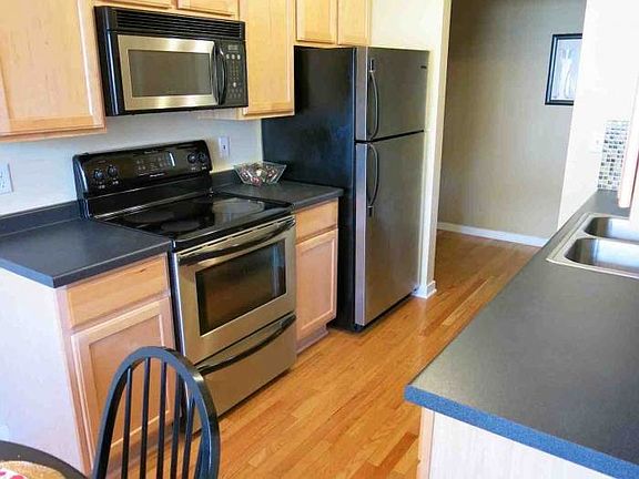 4th image of 1770 Bryant Ave S APT 201