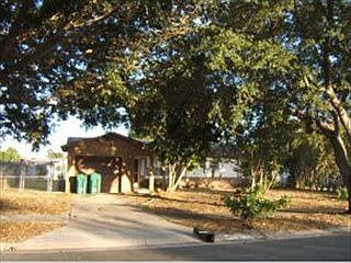 2nd image of 2485 E Sherwood Cir