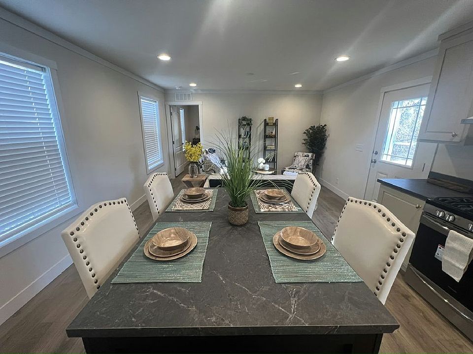 435 Cimarron, Lake Elmo, MN 55042 Zillow